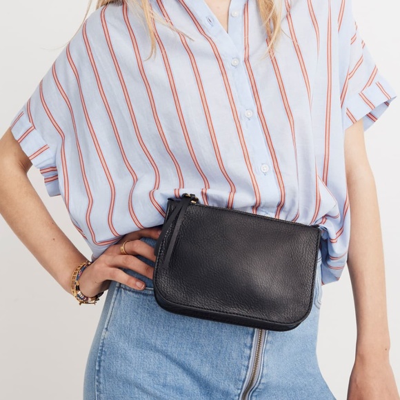 Madewell Handbags - Madewell Simple Pouch Belt Bag